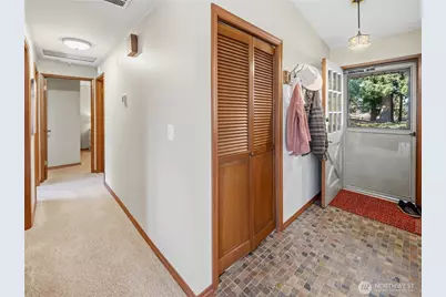 18703 SE 384th Street, Auburn, WA 98092 - Photo 4