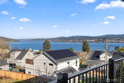 7908 S Lakeridge Drive, Seattle, WA 98178 - Photo 14