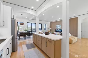 7908 S Lakeridge Dr, Seattle, WA 98178 - Photo 18