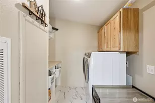 21001 Happy Valley Rd, Stanwood, WA 98292 - Photo 20