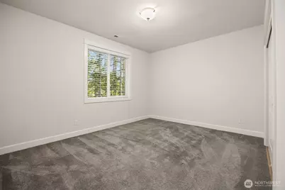 404 6th Lane NE, Issaquah, WA 98029 - Photo 16