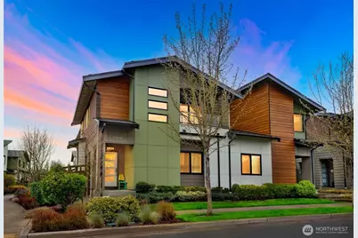 32819 Madrona Avenue SE, Black Diamond, WA 98010 - Photo 1