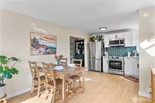 2183 NE 3rd Ave, Camas, WA 98607 - Photo 4