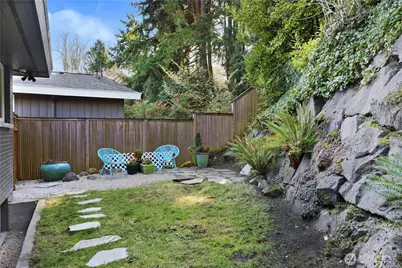 839 W Etruria Street, Seattle, WA 98119 - Photo 34