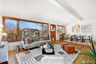 839 W Etruria St, Seattle, WA 98119 - Photo 10