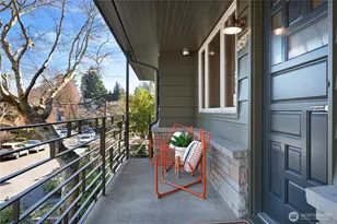 839 W Etruria St, Seattle, WA 98119 - Photo 4
