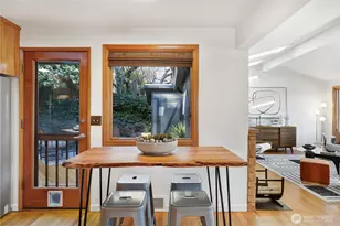 839 W Etruria St, Seattle, WA 98119 - Photo 18