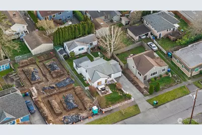 721 N 88th Street, Seattle, WA 98103 - Photo 18