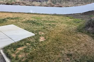 271 George Loop, Rock Island, WA 98850 - Photo 4