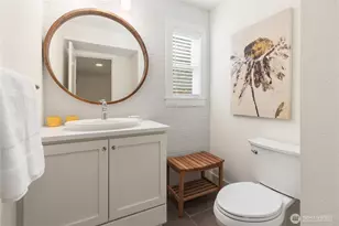 23039 SE 37th St, Sammamish, WA 98075 - Photo 12