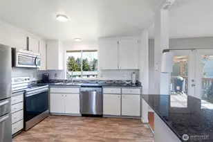 21011 54th Ave W, Lynnwood, WA 98036 - Photo 8