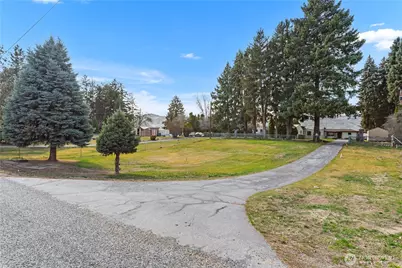 2434 & 2430 NW Alan Avenue, East Wenatchee, WA 98802 - Photo 2