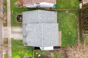 16541 Rainier View Dr SE, Yelm, WA 98597 - Photo 4