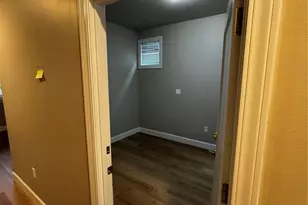 5607 12th Ave NE, Seattle, WA 98105 - Photo 10