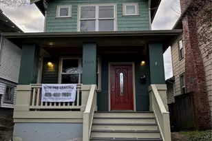 5607 12th Ave NE, Seattle, WA 98105 - Photo 2