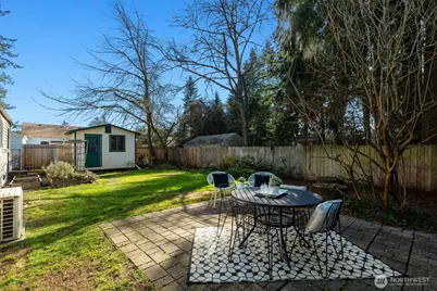 1815 N 137th Street, Seattle, WA 98133 - Photo 24