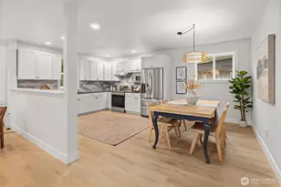 16046 179th Pl NE, Woodinville, WA 98072 - Photo 4