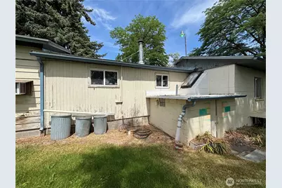 4477 Wenatchee Drive NE, Moses Lake, WA 98837 - Photo 6