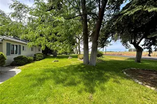 4477 Wenatchee Dr NE, Moses Lake, WA 98837 - Photo 2