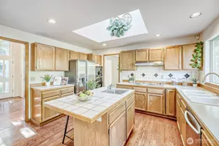 7924 129th Pl SE, Newcastle, WA 98056 - Photo 8