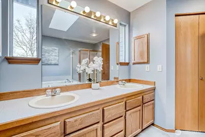 7924 129th Place SE, Newcastle, WA 98056 - Photo 18