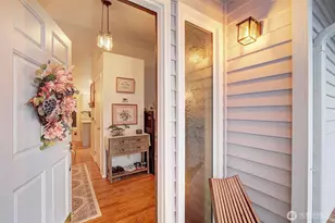 929 224th Ave NE, Sammamish, WA 98074 - Photo 2