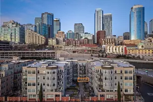 1900 Alaskan Wy, Seattle, WA 98121 - Photo 4