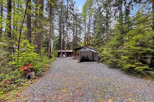 47 Wilderness Way, Deming, WA 98244 - Photo 2