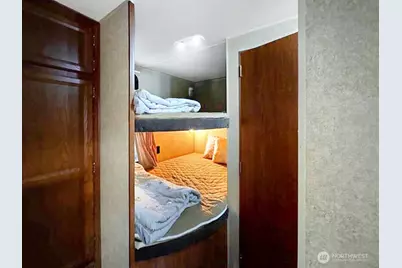 47 Wilderness Way, Deming, WA 98244 - Photo 18