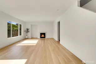 24241 SE 10th Pl, Sammamish, WA 98075 - Photo 16