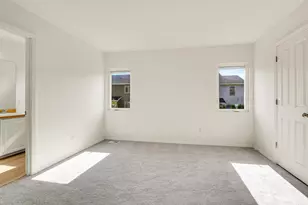 24241 SE 10th Pl, Sammamish, WA 98075 - Photo 20