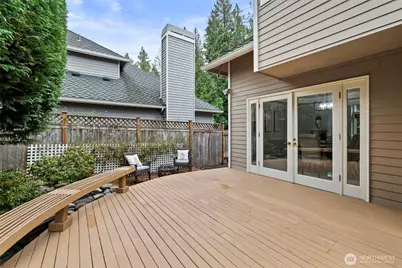 4660 244th Place SE, Sammamish, WA 98029 - Photo 30