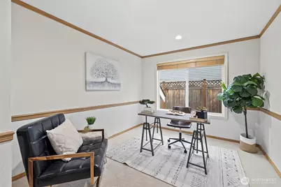 4660 244th Place SE, Sammamish, WA 98029 - Photo 14