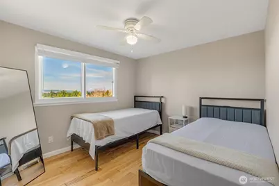 25011 S 20th Avenue SW, Des Moines, WA 98198 - Photo 18