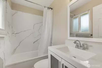 25011 S 20th Avenue SW, Des Moines, WA 98198 - Photo 22