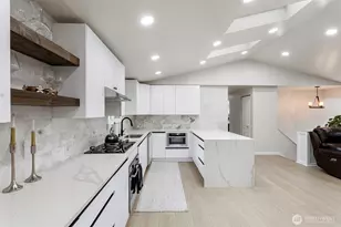 11810 SE 323rd Pl, Auburn, WA 98092 - Photo 8