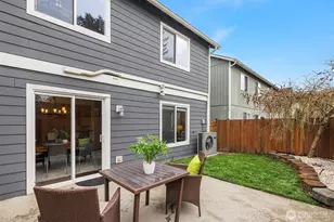 9253 Fremont Ave N, Seattle, WA 98103 - Photo 24