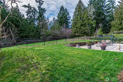 3614 West Tapps Drive E, Lake Tapps, WA 98391 - Photo 32