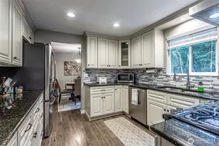 3614 W Tapps Dr E, Lake Tapps, WA 98391 - Photo 12