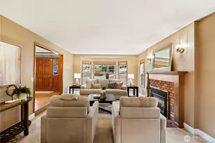 24229 NE 7th Pl, Sammamish, WA 98074 - Photo 4