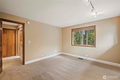 24229 NE 7th Place, Sammamish, WA 98074 - Photo 18