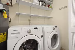 11905 93rd Ave NE, Kirkland, WA 98034 - Photo 18