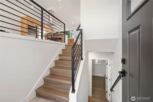 325 Melissa St, Camano Island, WA 98282 - Photo 4