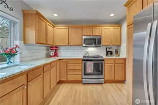 5304 Nathan Loop SE, Auburn, WA 98092 - Photo 8