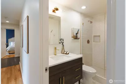 1118 Lakeview Boulevard E #100, Seattle, WA 98102 - Photo 18