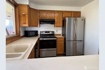 112 Jackson View Drive, Chehalis, WA 98532 - Photo 8