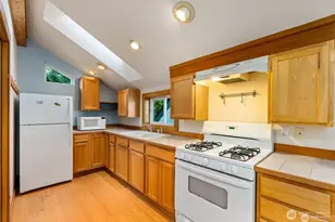 1333 East Bay Drive Northeast, Olympia, WA 98506 - Photo 32