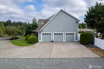 26213 13th Avenue E, Spanaway, WA 98387 - Photo 4
