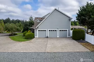 26213 13th Ave E, Spanaway, WA 98387 - Photo 4