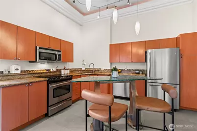 621 5th Avenue N #102, Seattle, WA 98109 - Photo 12